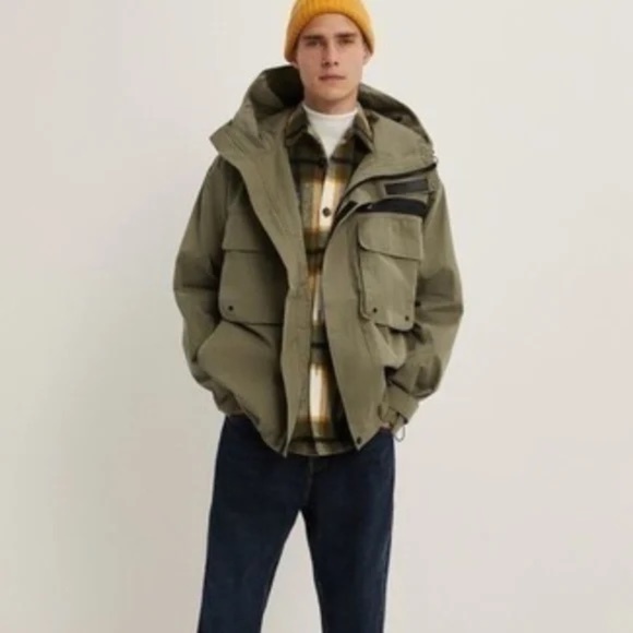 Zara light weight knit - Picture 14 of 15